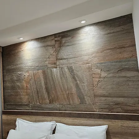 Apartment Lux As - Montevia *